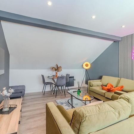 Luxe City Living L 2-Bedroom Flat With Free Parking Brighton Exterior foto