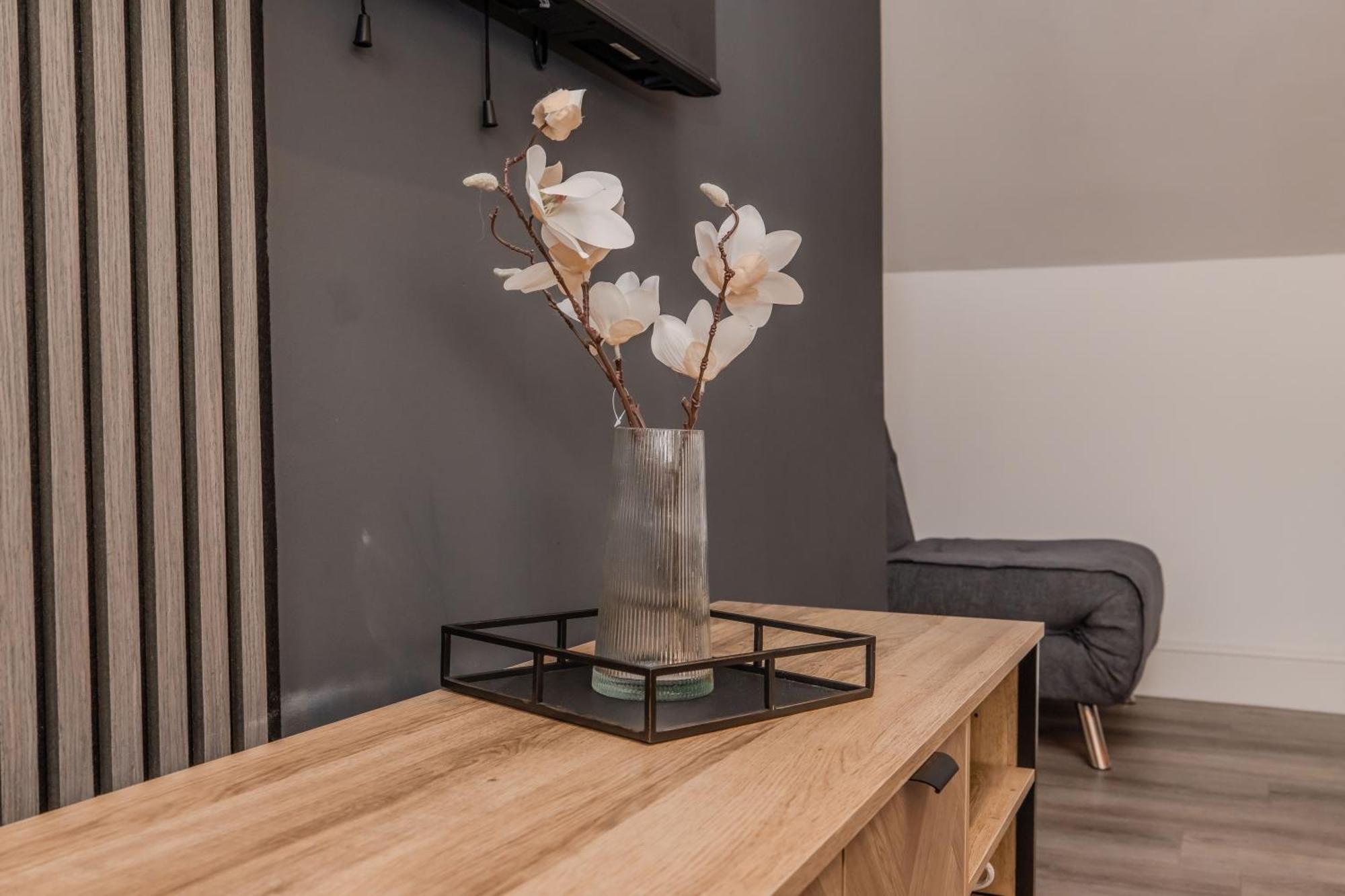 Luxe City Living L 2-Bedroom Flat With Free Parking Brighton Exterior foto