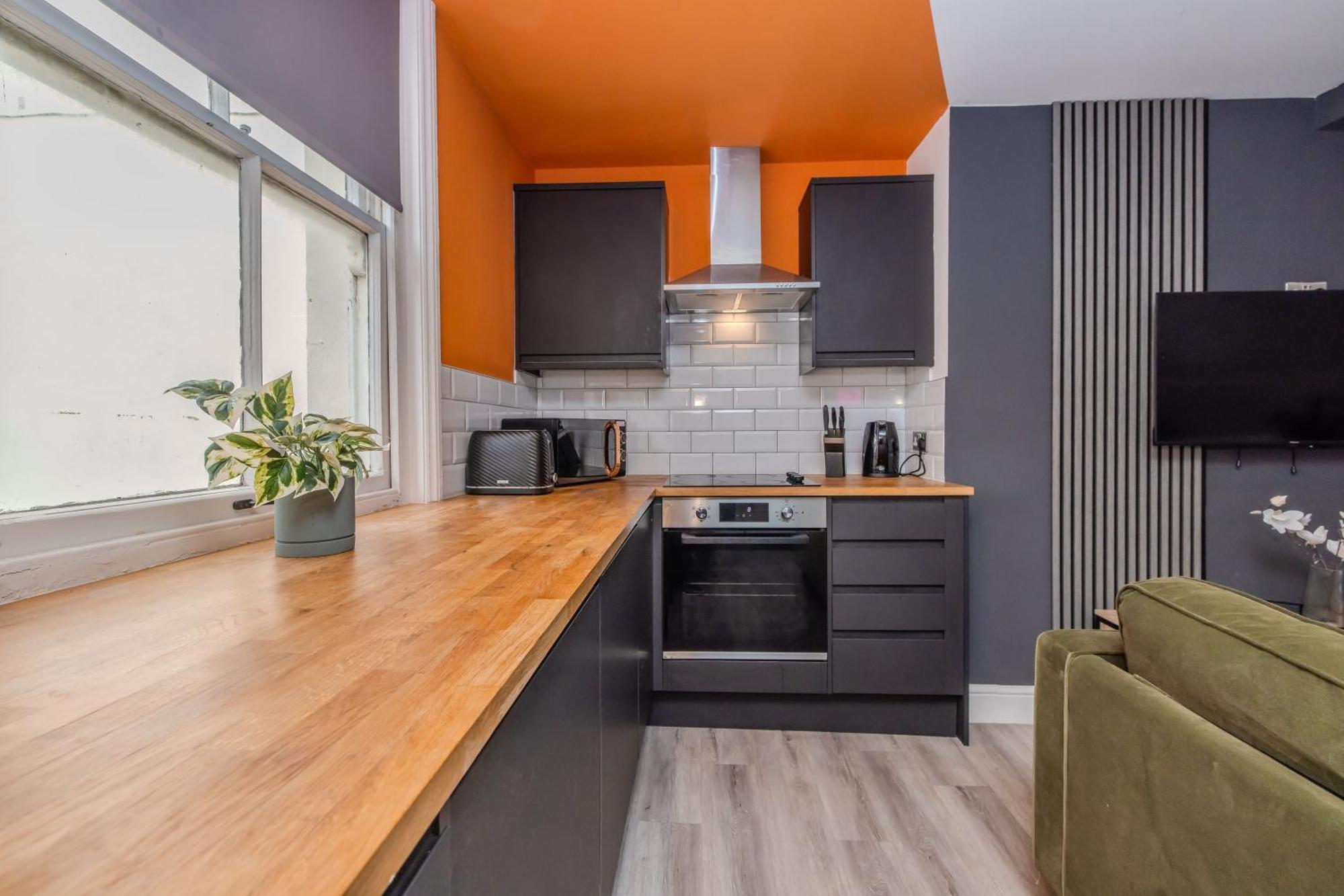 Luxe City Living L 2-Bedroom Flat With Free Parking Brighton Exterior foto